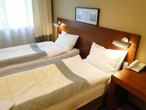 Hotel Atrium Елблаг Стая снимка